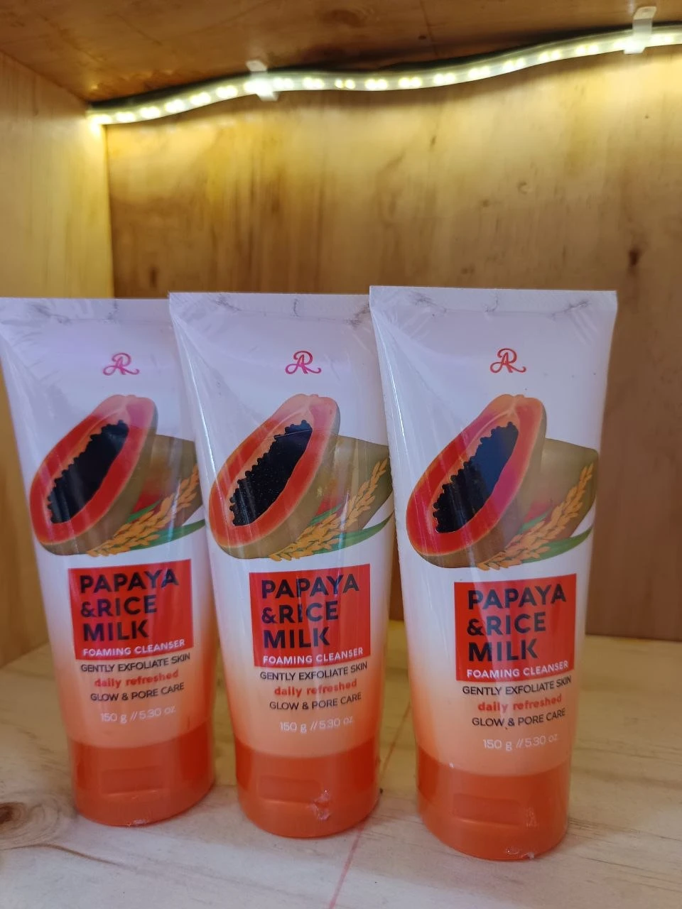 PAPAYA & RICE Milk - Foaming Cleanser